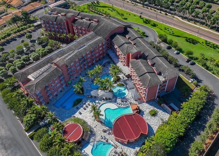 Lagoa Quente Hotel